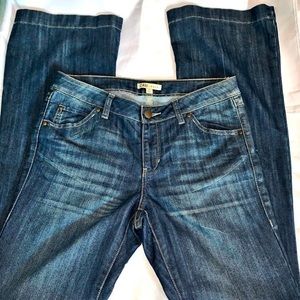 CABI PATCH POCKET FLARE HEM JEANS